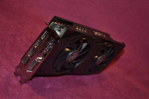 xfx_rx_480_gtr_7